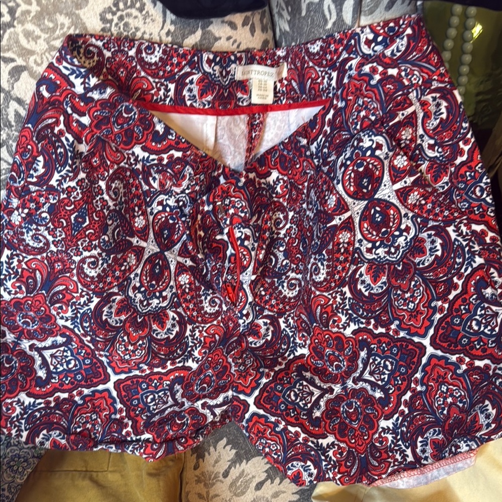 Colorful Women's Shorts Collection - Picture 3 of 6